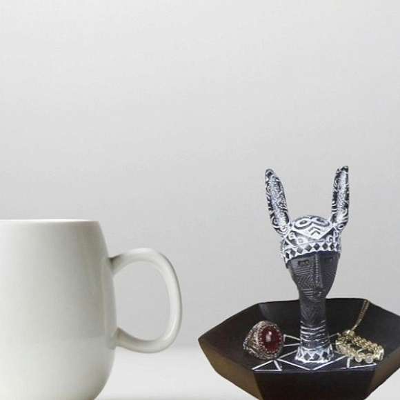 African Tribal Art Figurine - Picture 6 of 8